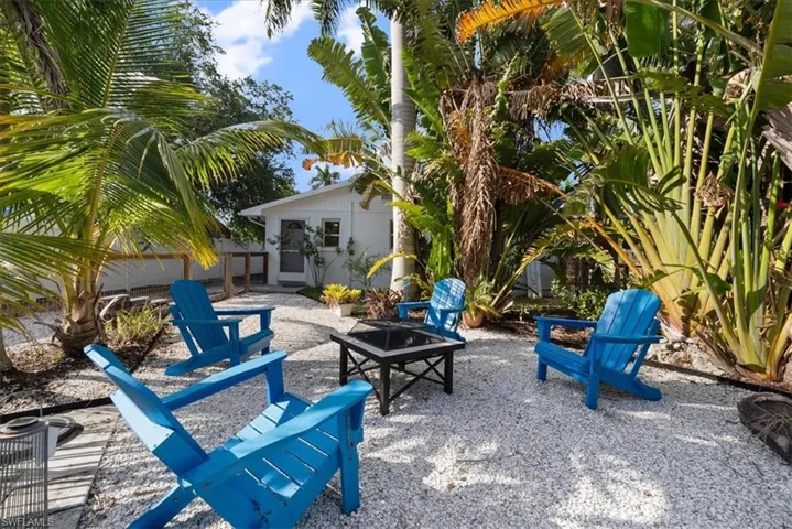 2400 Sunset Ave, Naples Fl 34112