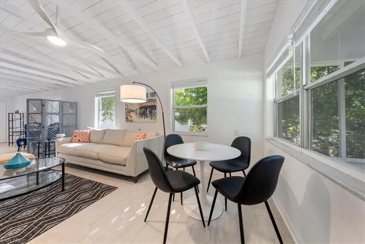 2400 Sunset Ave, Naples Fl 34112
