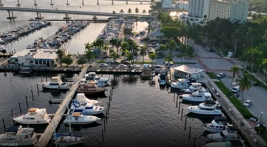 3706 Broadway 37, Fort Myers, Florida 33901