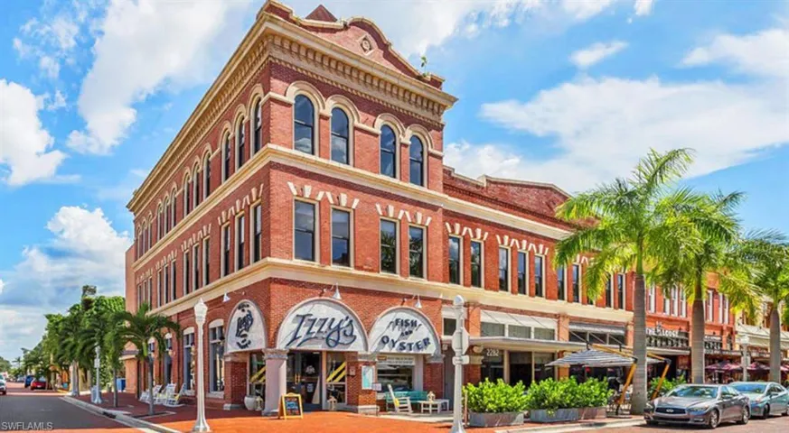 3706 Broadway 37, Fort Myers, Florida 33901
