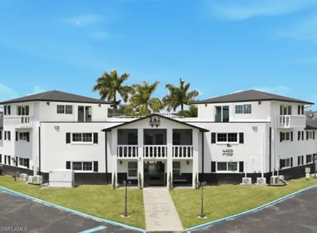 3706 Broadway 37, Fort Myers, Florida 33901