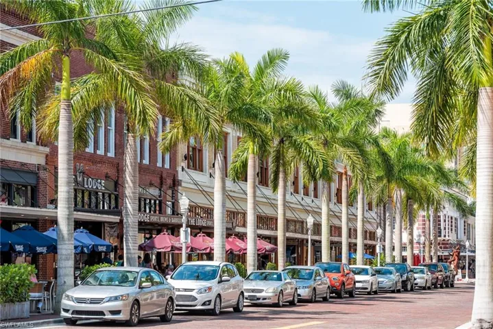 3706 Broadway 37, Fort Myers, Florida 33901