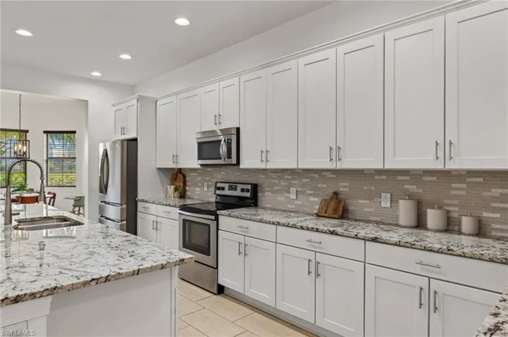 12713  Astor  PL, Fort Myers, FL 33913