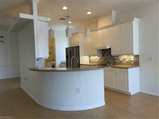 Breakfast Bar