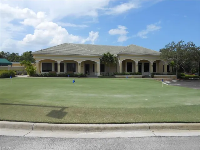 Pro Shop and Putting Green