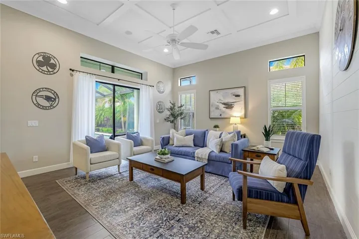 8663  Amour  CT, Naples, FL 34119