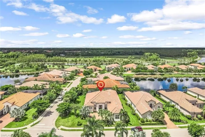 8663  Amour  CT, Naples, FL 34119