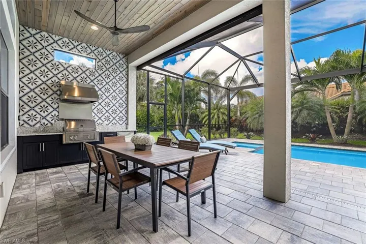 8663  Amour  CT, Naples, FL 34119