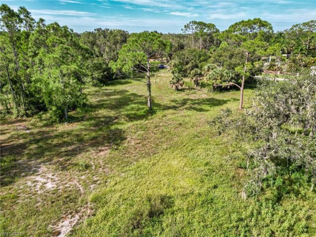 2330  Lazy River  LN, FORT MYERS, FL 33905