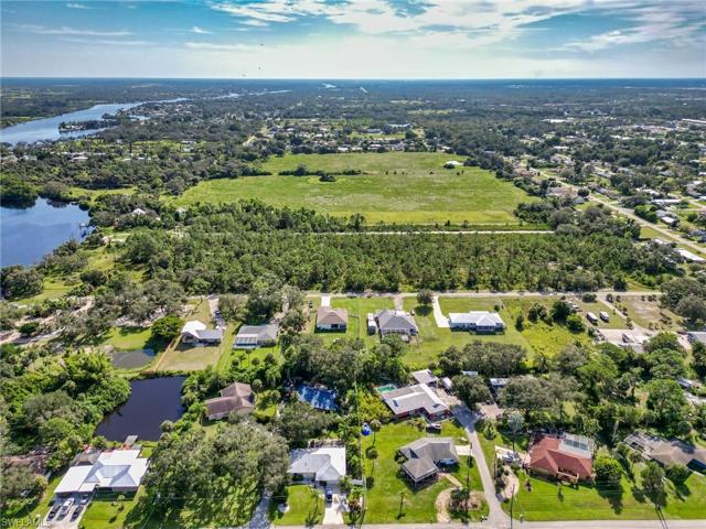 2330  Lazy River  LN, FORT MYERS, FL 33905