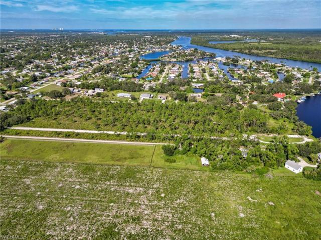 2330  Lazy River  LN, FORT MYERS, FL 33905