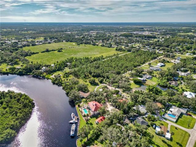 2330  Lazy River  LN, FORT MYERS, FL 33905
