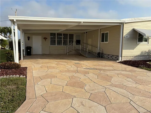 Carport