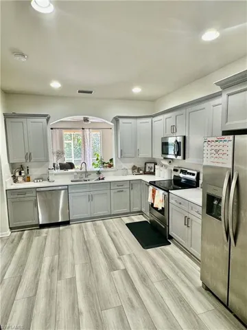 9813  Foxhall  WAY, Estero, FL 33928