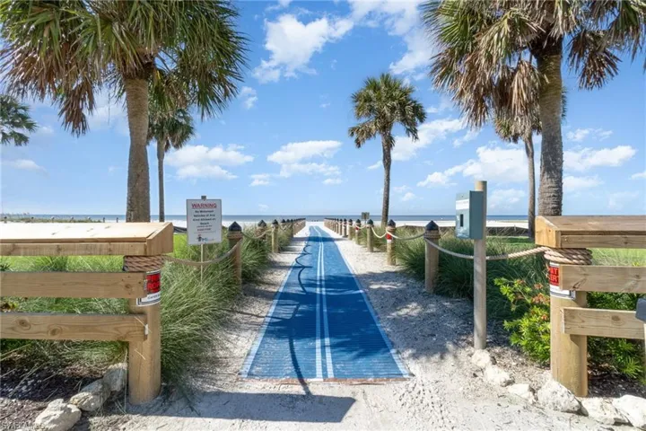 2810 Estero Blvd 511, Fort Myers Beach, Florida 33931