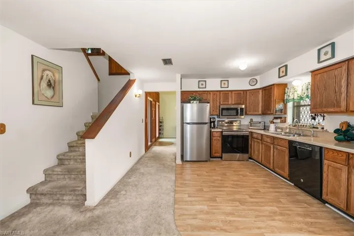 4981 Skates Cir, Fort Myers, Florida 33905