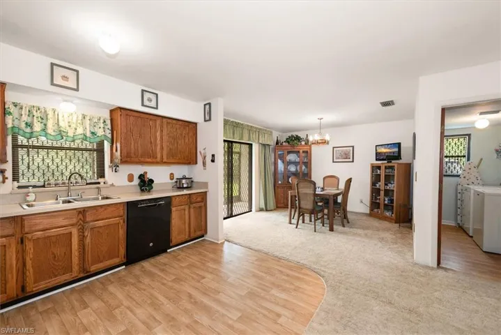 4981 Skates Cir, Fort Myers, Florida 33905