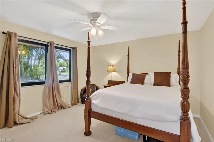 2140  Evergreen Lake  CT, Naples, FL 34112