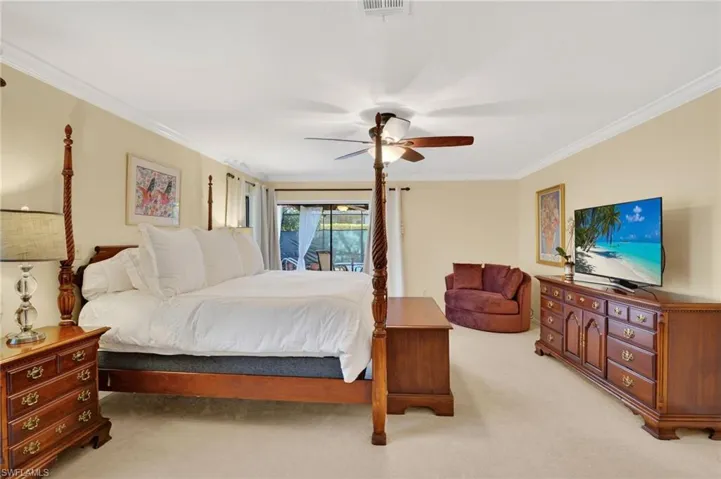 2140  Evergreen Lake  CT, Naples, FL 34112