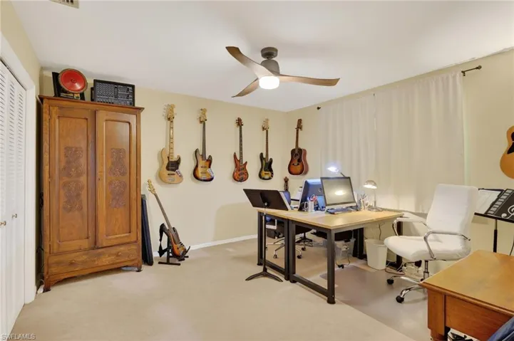 2140  Evergreen Lake  CT, Naples, FL 34112