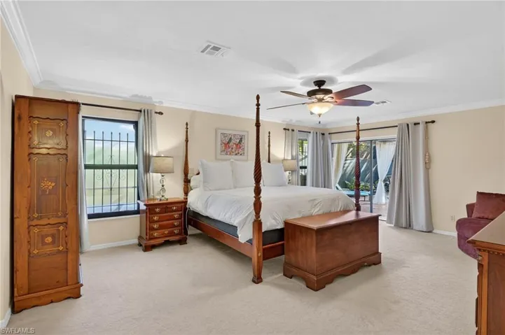 2140  Evergreen Lake  CT, Naples, FL 34112
