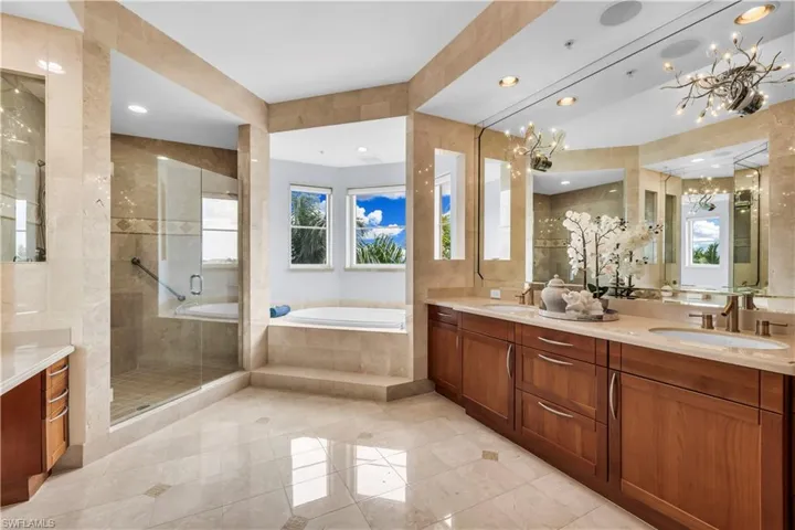 14270  Royal Harbour  CT, Fort Myers, FL 33908