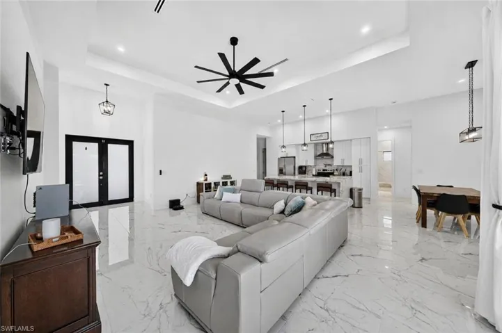 434 Nw 6th St, Cape Coral, Florida 33993