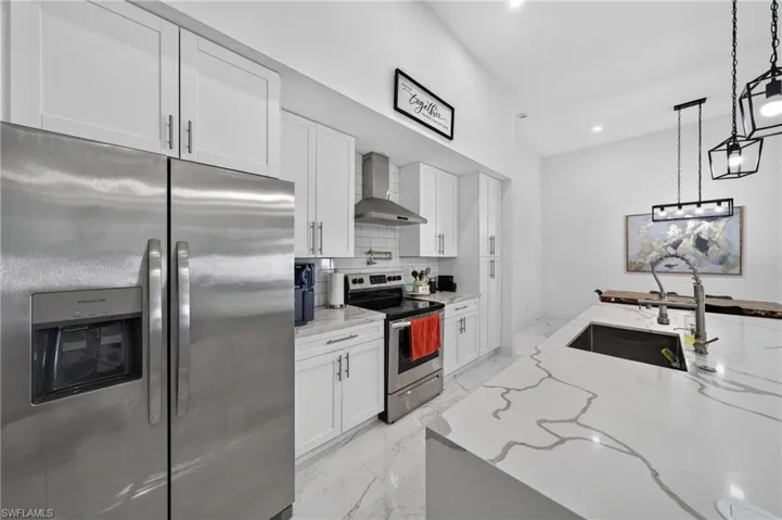 434 Nw 6th St, Cape Coral, Florida 33993