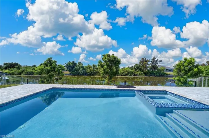 434 Nw 6th St, Cape Coral, Florida 33993