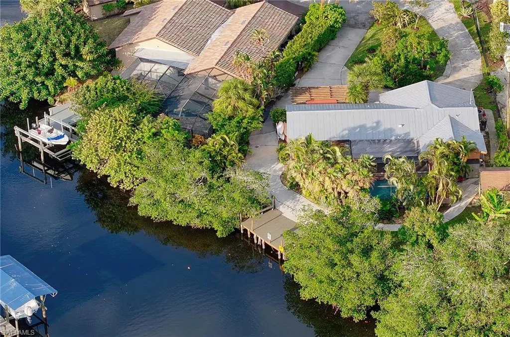 27285 Belle Rio DR, Bonita Springs, FL 34135,225000601