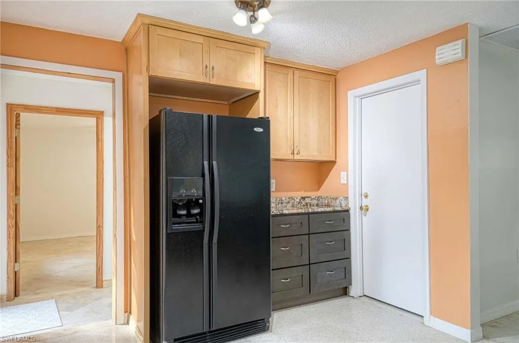 27285 Belle Rio DR, Bonita Springs, FL 34135,225000601