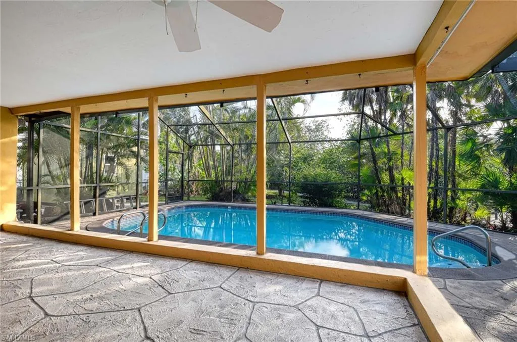27285 Belle Rio DR, Bonita Springs, FL 34135,225000601