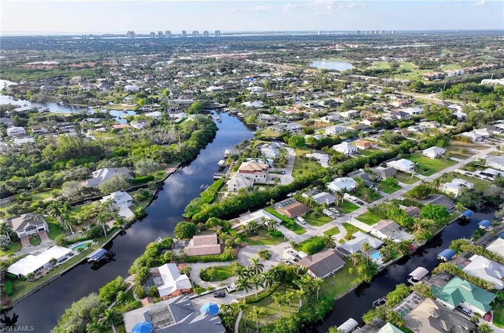 27285 Belle Rio DR, Bonita Springs, FL 34135,225000601