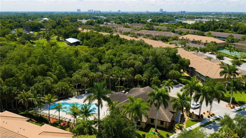 1108 Winding Pines Cir 201, Cape Coral, Florida 33909