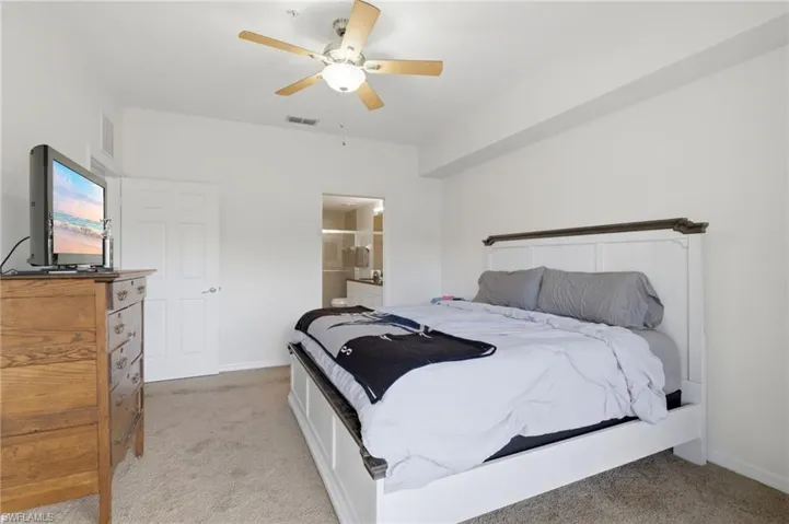 1108 Winding Pines Cir 201, Cape Coral, Florida 33909
