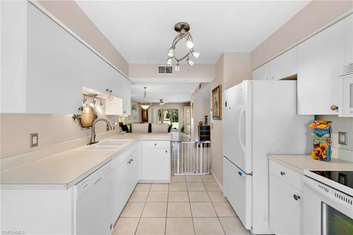 25761  Lake Amelia  WAY, Bonita Springs, FL 34135