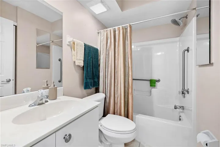 25761  Lake Amelia  WAY, Bonita Springs, FL 34135