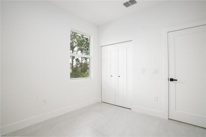 739  Phelps E ST, Lehigh Acres, FL 33974