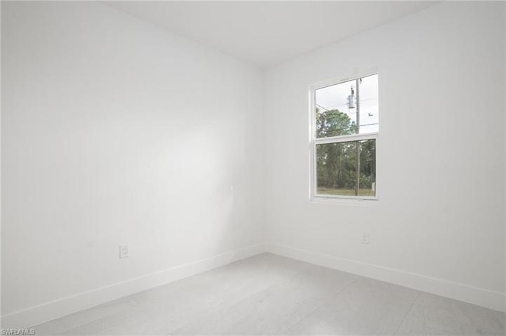 739  Phelps E ST, Lehigh Acres, FL 33974