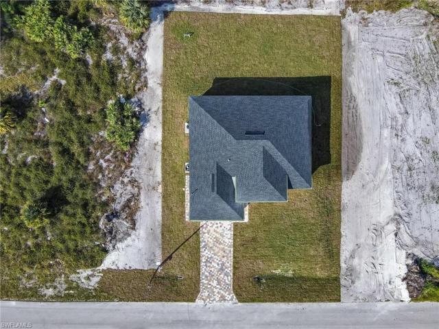 739  Phelps E ST, Lehigh Acres, FL 33974