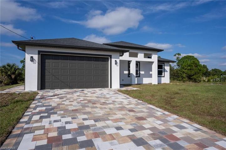 739  Phelps E ST, Lehigh Acres, FL 33974