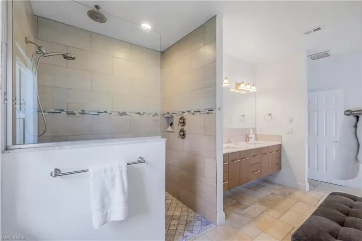 5012 Sw 5th Pl, Cape Coral, Florida 33914