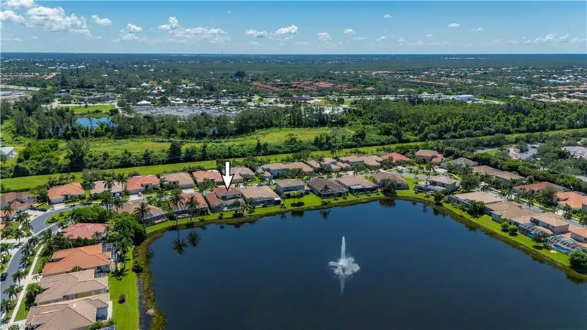 9009 Paseo De Valencia St, Fort Myers, Florida 33908