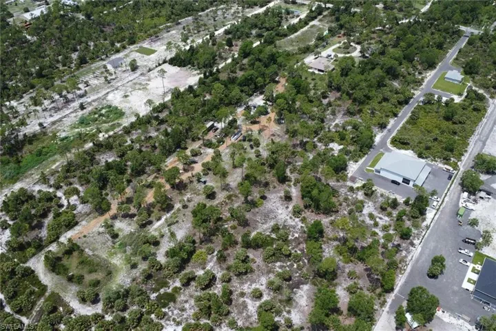 1180 Ivy Way, Naples, Florida 34117