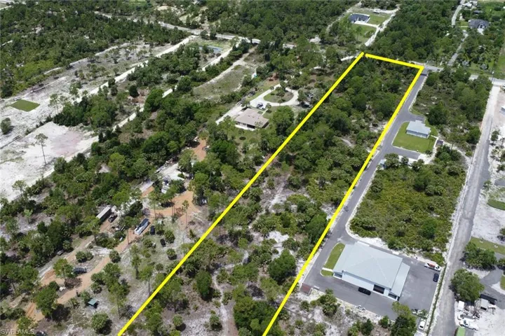 1180 Ivy Way, Naples, Florida 34117