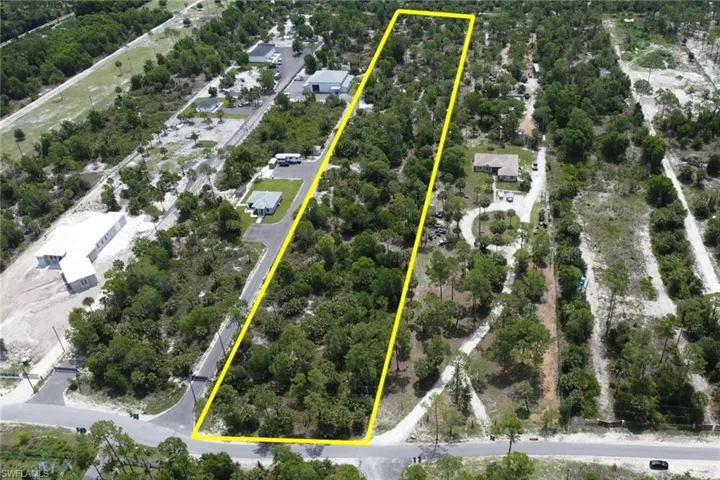1180 Ivy Way, Naples, Florida 34117