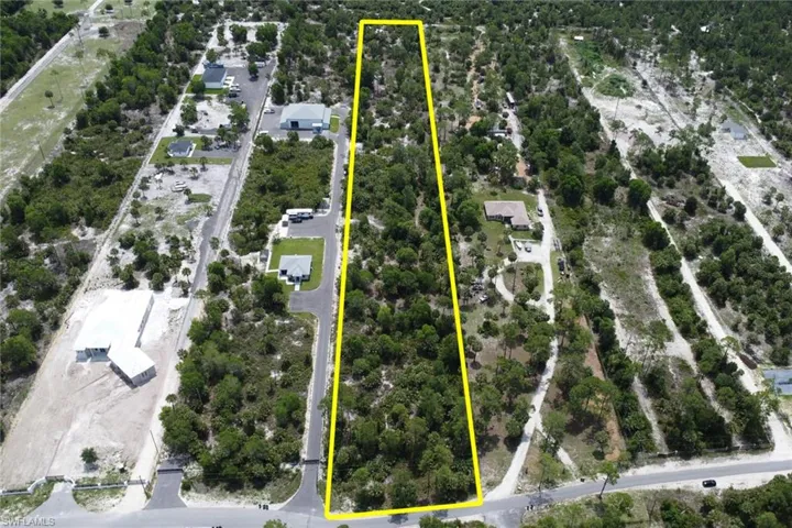 1180 Ivy Way, Naples, Florida 34117