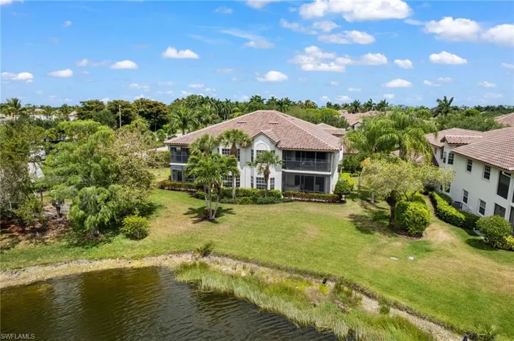 8137 Saratoga Dr # 2002, Naples Fl 34113