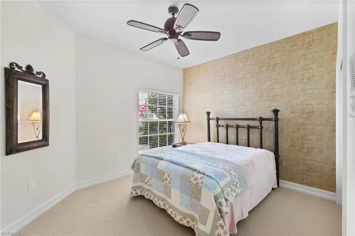 8137 Saratoga Dr # 2002, Naples Fl 34113