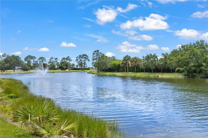 8137 Saratoga Dr # 2002, Naples Fl 34113
